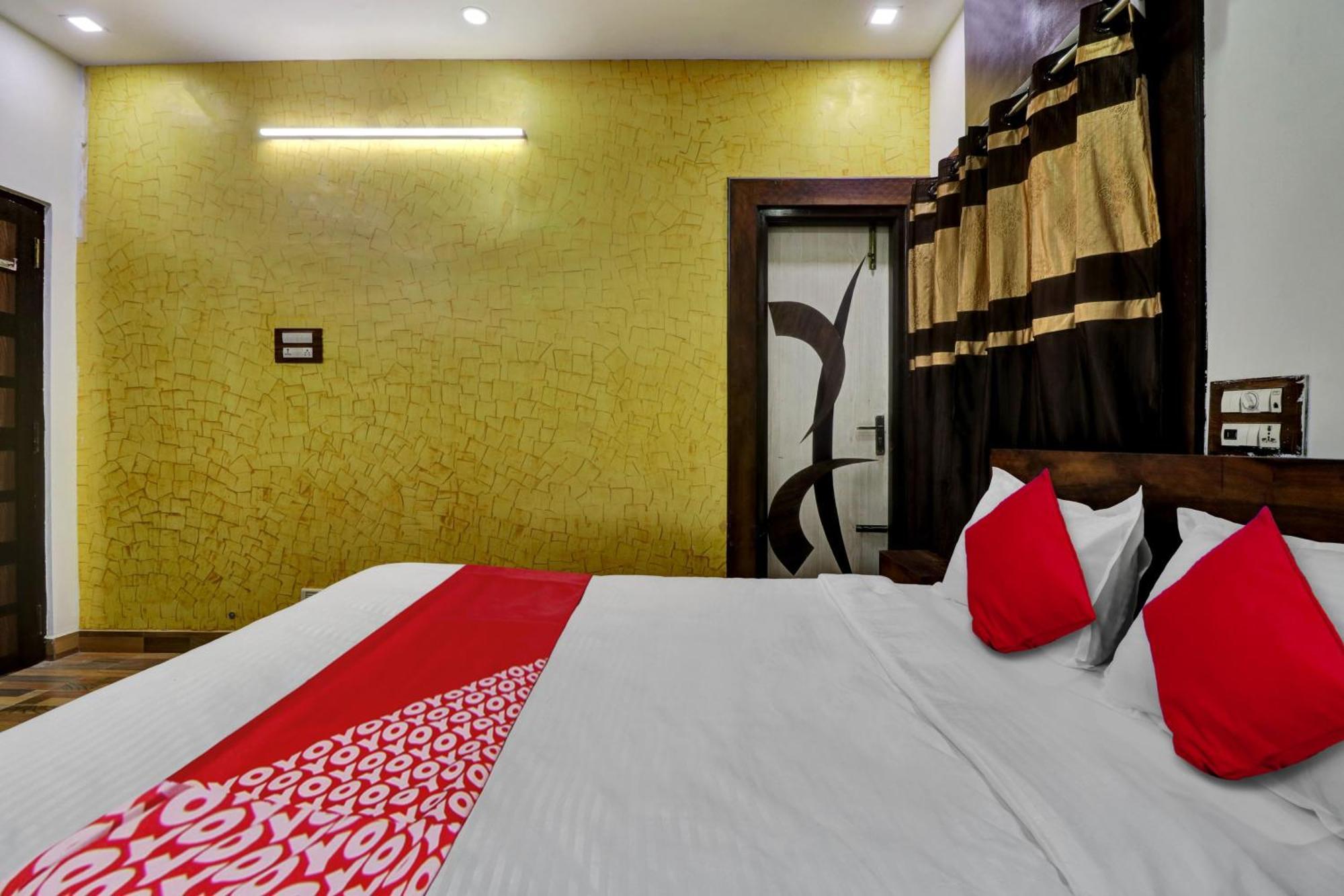 Hotel O Seshadri Homestay Тирупати Екстериор снимка